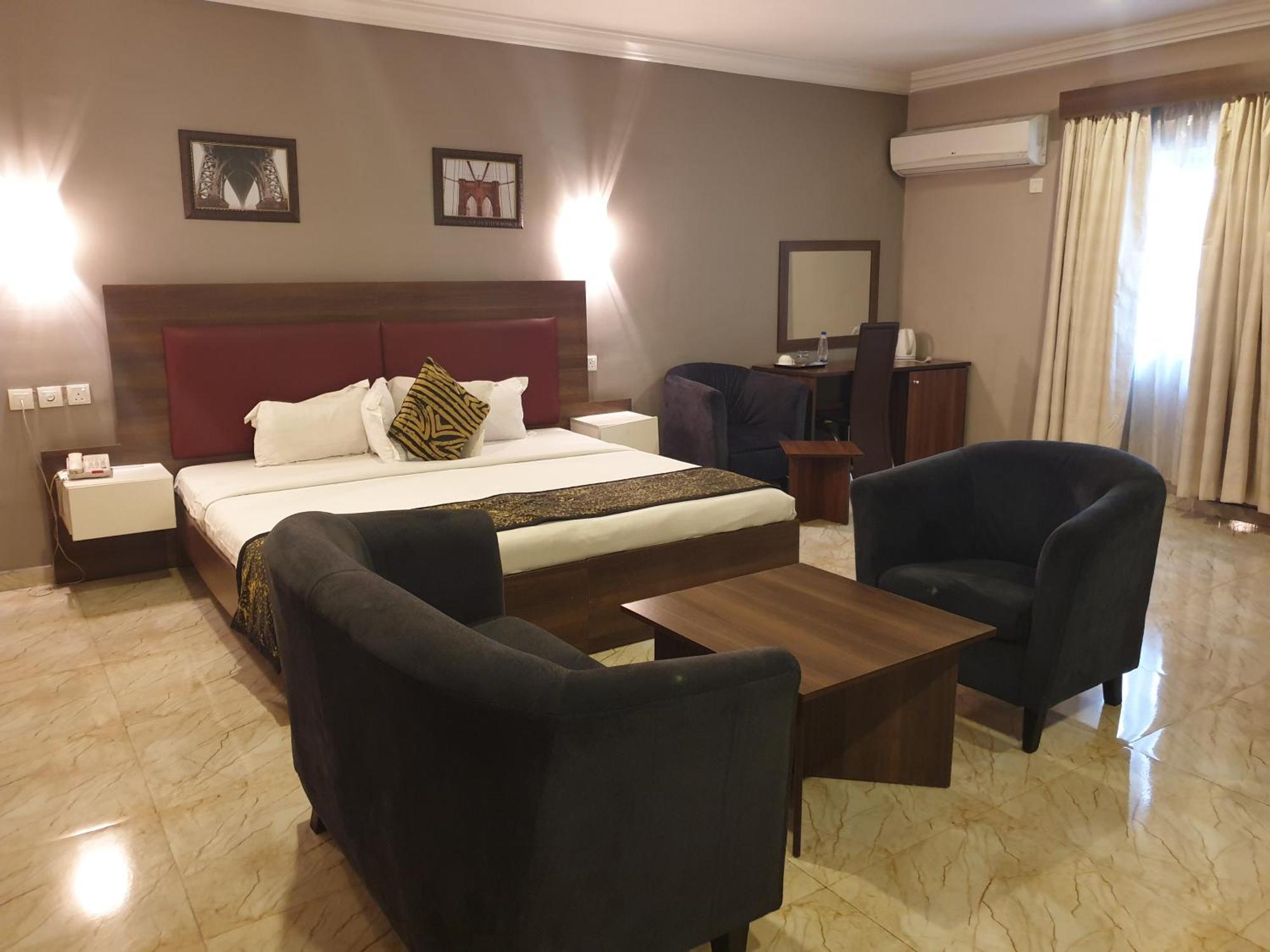 Visa Karena Hotels Port Harcourt Extérieur photo