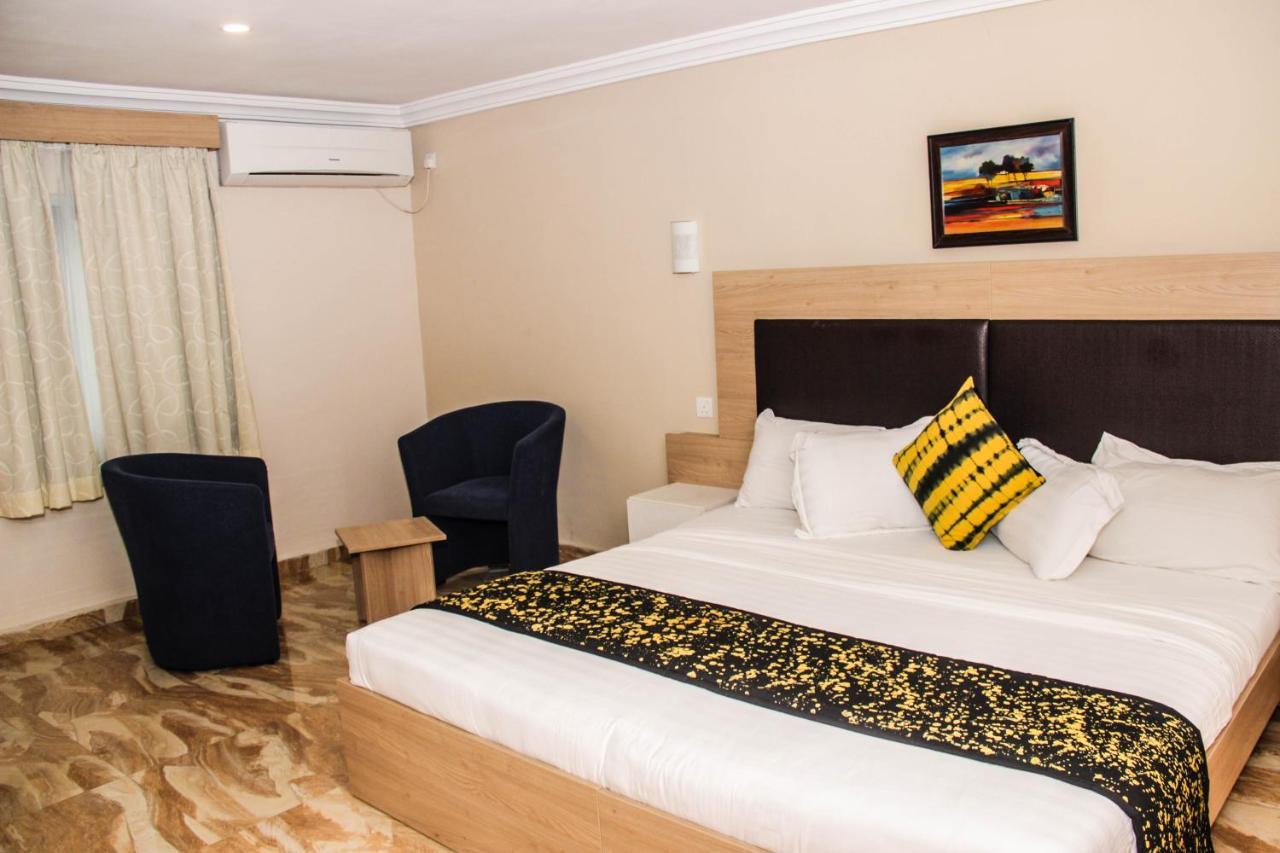 Visa Karena Hotels Port Harcourt Extérieur photo