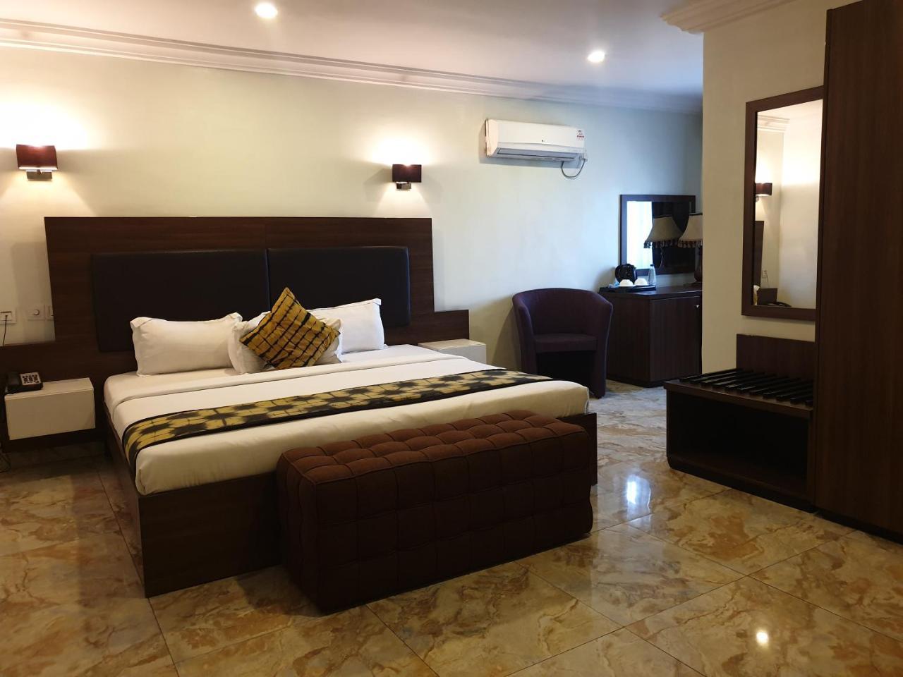 Visa Karena Hotels Port Harcourt Extérieur photo