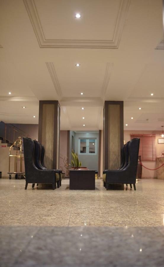 Visa Karena Hotels Port Harcourt Extérieur photo